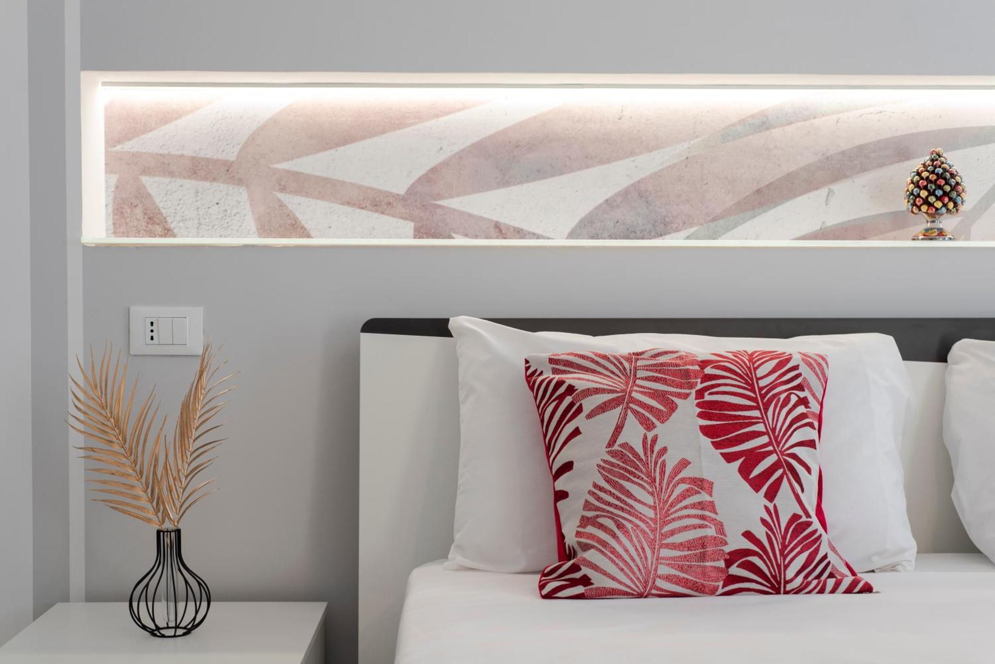 Bed And Breakfast Da Francesca Castelluzzo Bagian luar foto