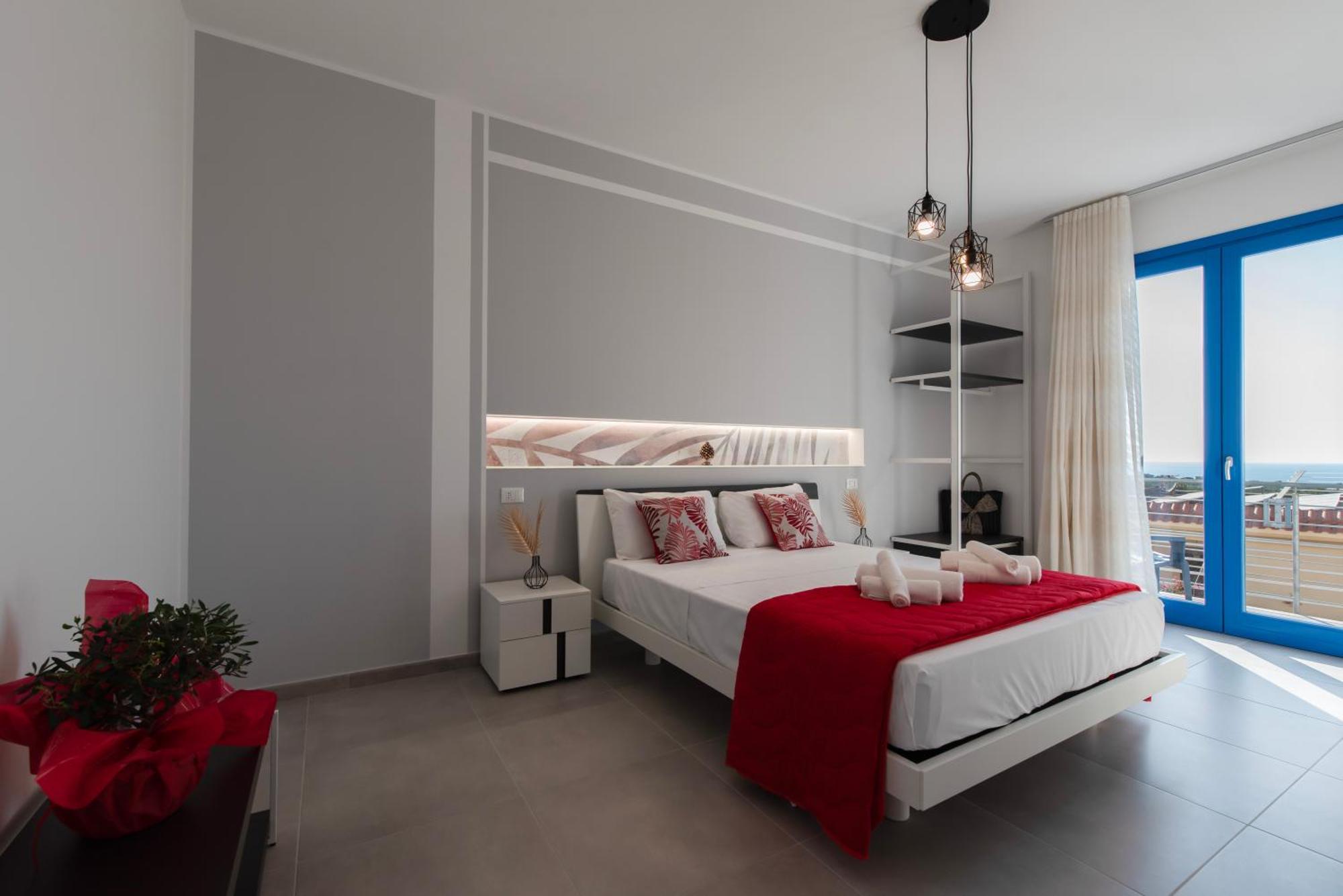 Bed And Breakfast Da Francesca Castelluzzo Bagian luar foto