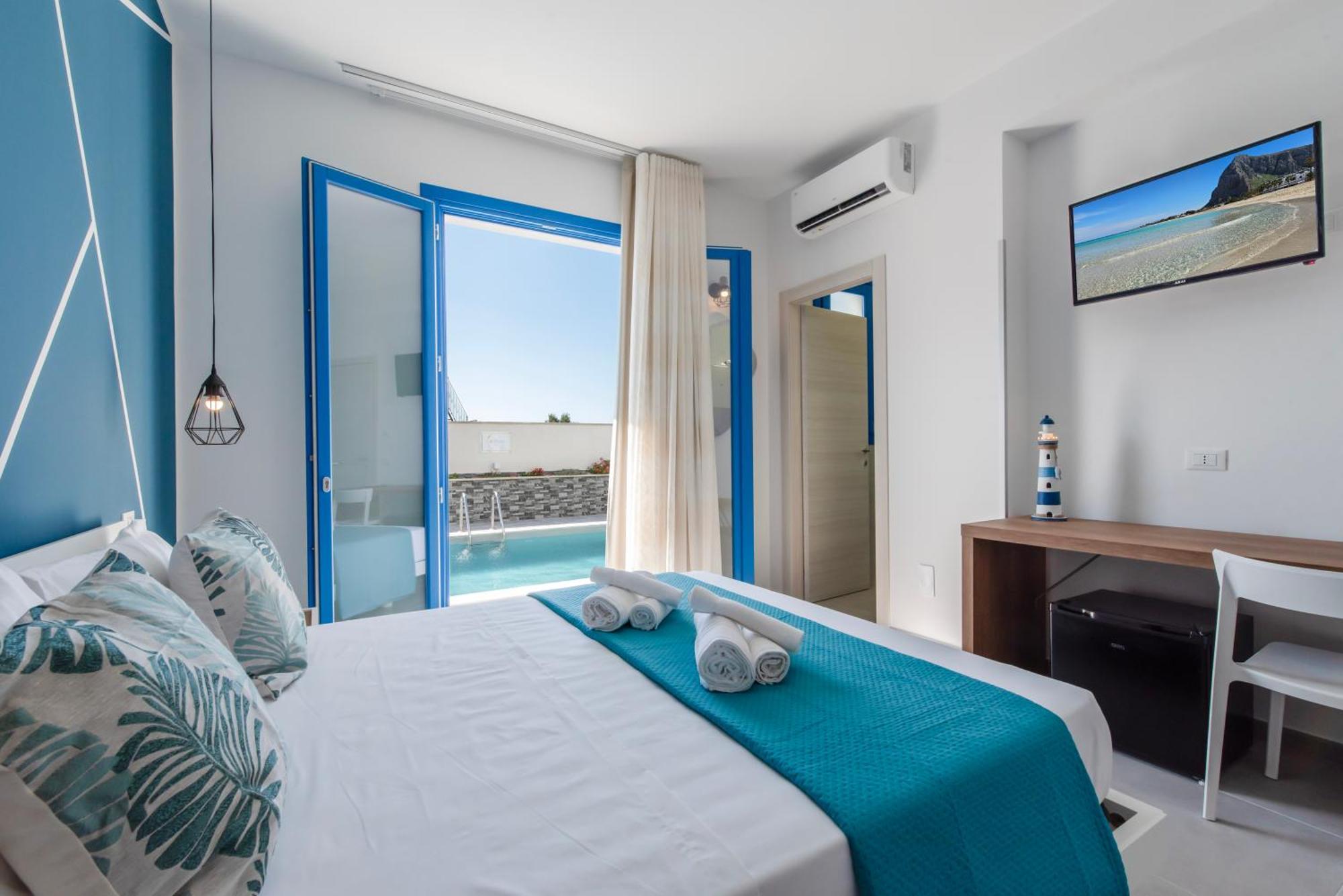 Bed And Breakfast Da Francesca Castelluzzo Bagian luar foto