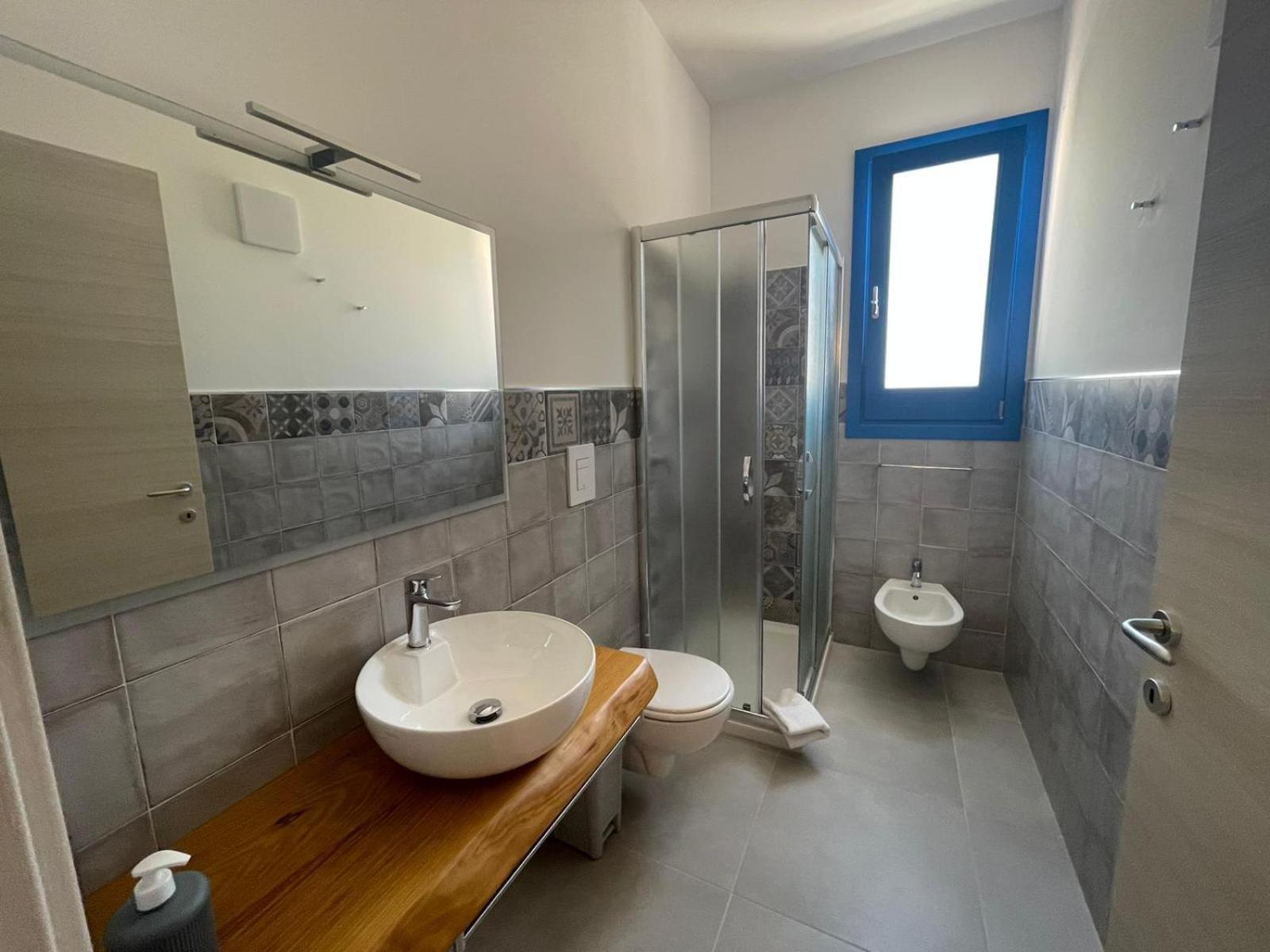 Bed And Breakfast Da Francesca Castelluzzo Bagian luar foto